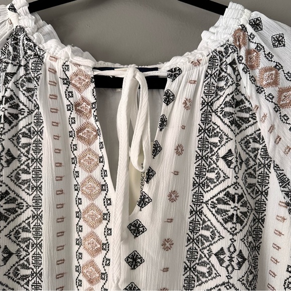 Blue Rain Francesca's Peasant Boho Bubble Sleeve Shift Dress | White/Bronze/Blk - Picture 2 of 10